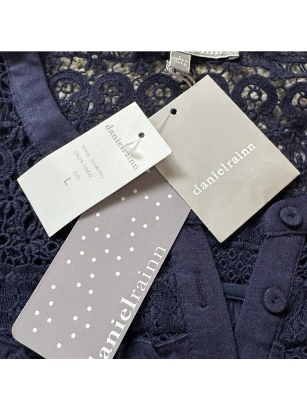 Daniel Rainn Tunic Top Women's Size L Indigo Crochet Lace Yoke Button Front NEW - Picture 3 of 8